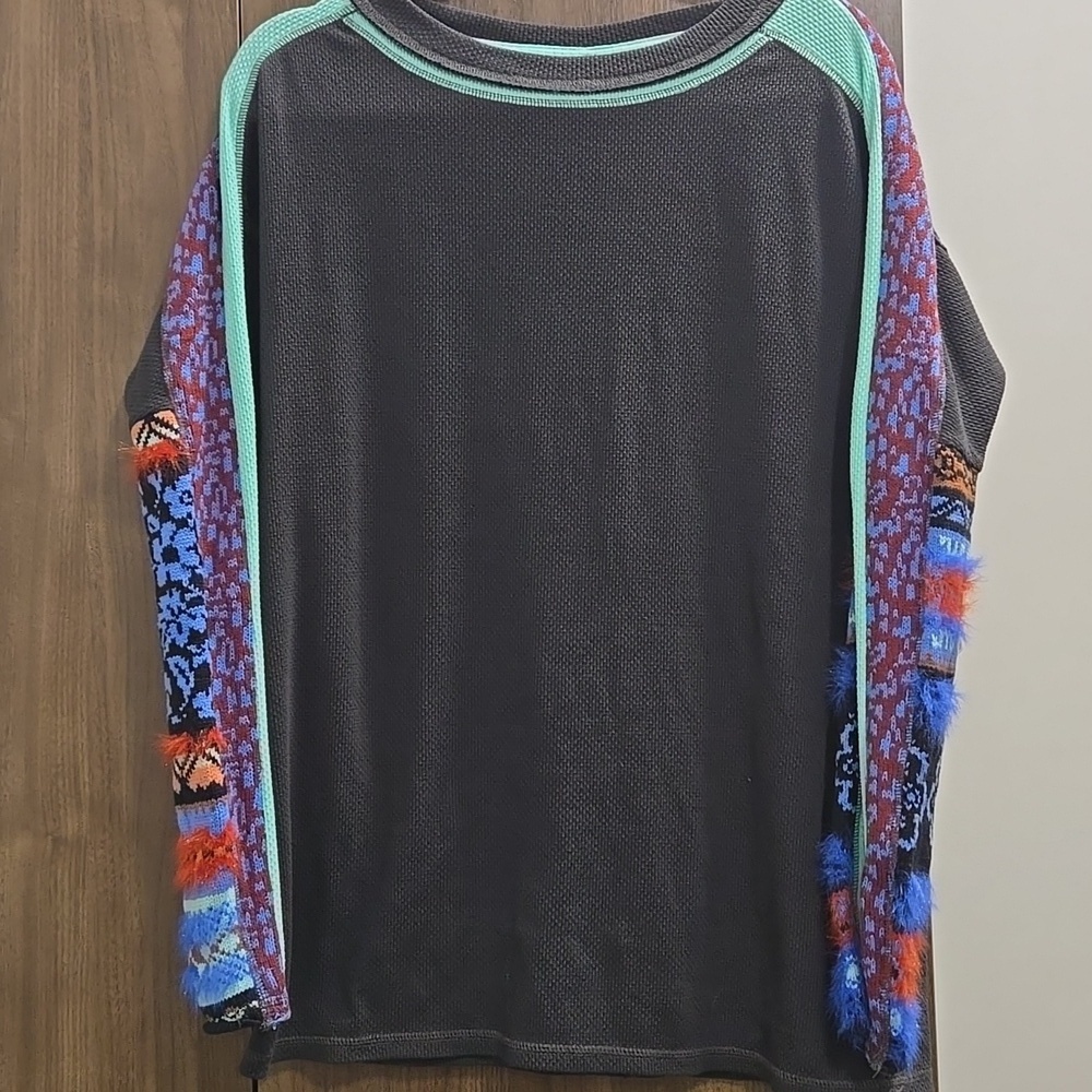 Free People-Long Sleeve "On My Way" Cuff Thermal Top in Washed Black-Size XS - Picture 4 of 17
